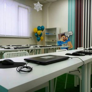 KIBERone для будущих КиберГероев в Ижевске! - КИБЕРшкола программирования для детей, компьютерные курсы для школьников, начинающих и подростков - KIBERone г. Гуково
